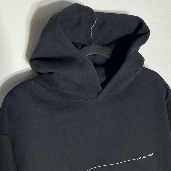 Taylor Swift The Tortured Poets Department Black Pullover Graphic Hoodie M - Picture 9 of 15
